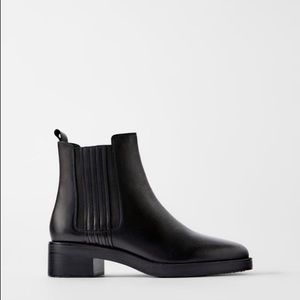 ZARA Leather Chelsea Ankle Boot - Black